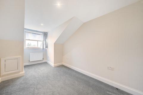 1 bedroom apartment to rent, Oakfield Road London SE20