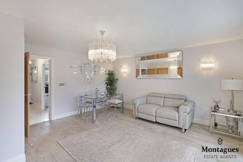 1 King Henrys Walk, Epping, CM16 6FH