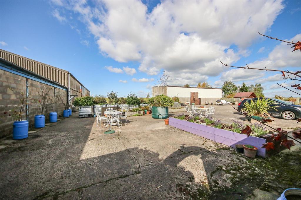 Rear Courtyard