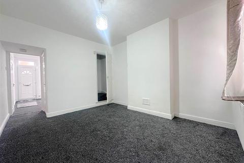 2 bedroom end of terrace house for sale, Rivers Street, Leicester LE3