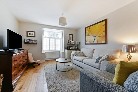 12 Headley Road, Liphook, GU30 7NP
