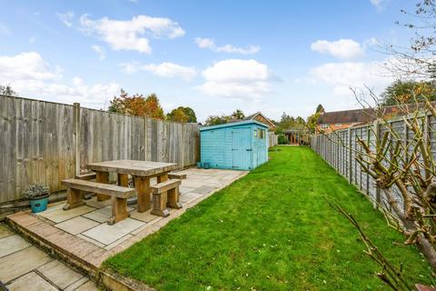 12 Headley Road, Liphook, GU30 7NP