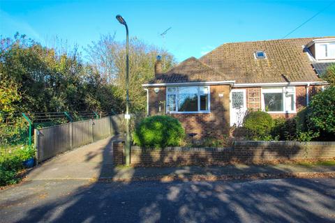 2 bedroom bungalow for sale, Westfield Common, Hamble, Southampton, Hampshire, SO31