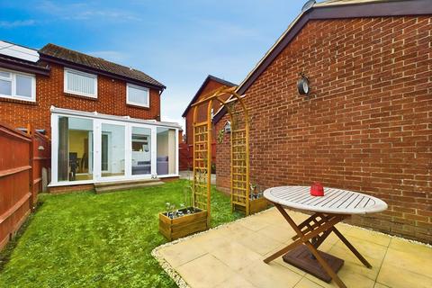 3 bedroom semi-detached house for sale, Lionheart Way, Southampton SO31