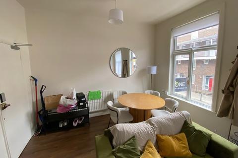 2 bedroom flat to rent, Hornsey Road, London N19