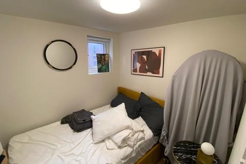 2 bedroom flat to rent, Hornsey Road, London N19