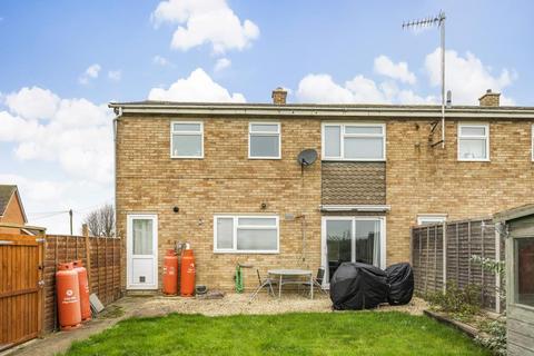 3 bedroom semi-detached house to rent, Wooton Green,  Charndon,  OX27