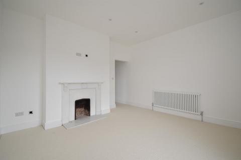 2 bedroom maisonette for sale, Battle Road, St. Leonards-On-Sea