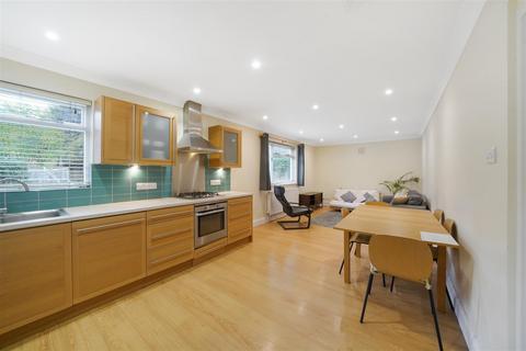 2 bedroom house for sale, Gwendolen Avenue, London