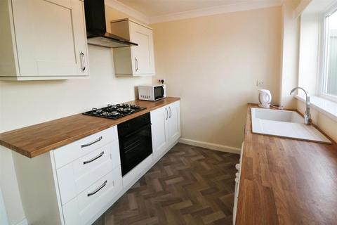 3 bedroom semi-detached house for sale, Silverstone Avenue, Cudworth, Barnsley