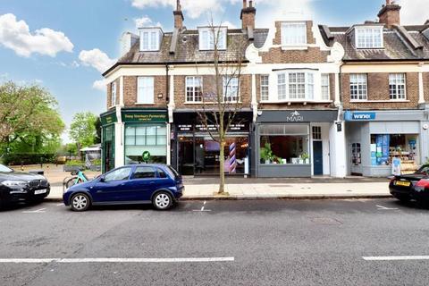 Hairdresser and barber shop to rent, Bedford Corner, The Avenue, Chiswick, London, W4