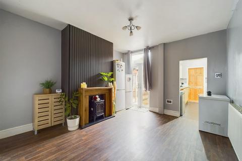 2 bedroom terraced house for sale, Carlton Road, Nottingham NG3