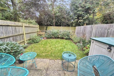 11 Blossom Drive, Orpington, BR6 0AS