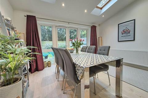 11 Blossom Drive, Orpington, BR6 0AS