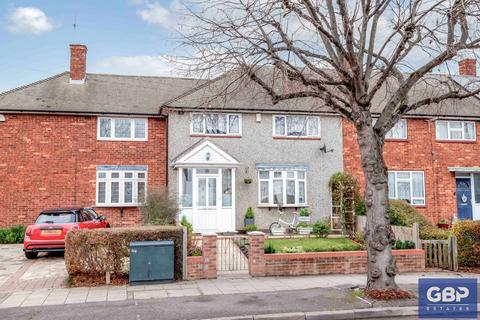 3 bedroom terraced house for sale, Whitchurch Road, Romford, RM3