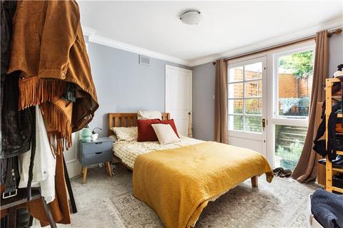 1 bedroom apartment for sale, County Grove, London, SE5