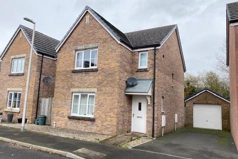 3 bedroom detached house for sale, Maes Pedr, Carmarthen