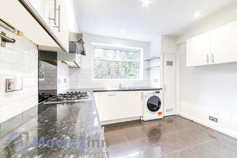 4 bedroom terraced house to rent, Bluebell Close, Sydenham Hill, SE26