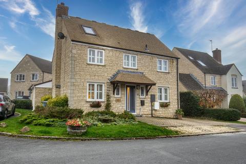 5 bedroom detached house for sale, Eton Close, Witney OX28