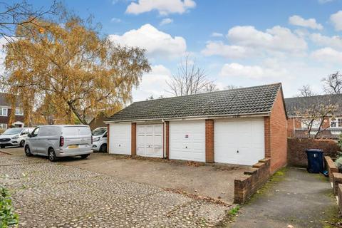 3 bedroom terraced house for sale, Moss Hall Grove,  Finchley,  N12