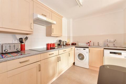 2 bedroom flat for sale, Barnardo Drive, Barkingside, Ilford, Essex