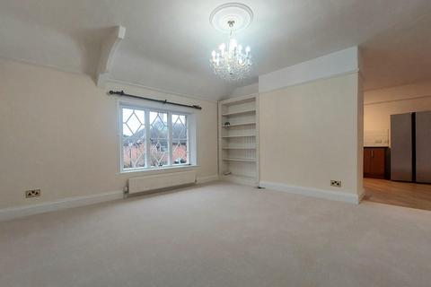 4 bedroom apartment to rent, Welsh Row, Nantwich CW5