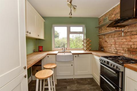 1 bedroom maisonette for sale, Onslow Gardens, South Woodford