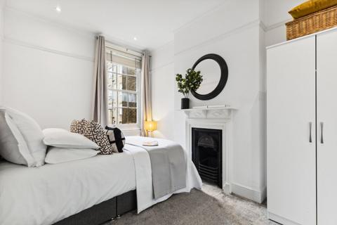 2 bedroom apartment for sale, Pater Street, London, W8