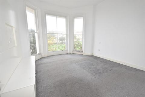 2 bedroom flat to rent, Warrior Square, St. Leonards-On-Sea TN37