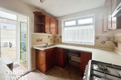 3 bedroom terraced house to rent, Thorncroft Road Portsmouth PO1