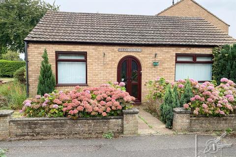 2 bedroom bungalow for sale, Cobsdene, Gravesend