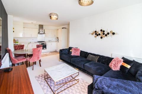 Flat 16, 3 Elvian Close, Reading, RG30 3FP