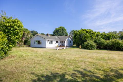 3 bedroom detached house for sale, Belval Road, Vale, Guernsey