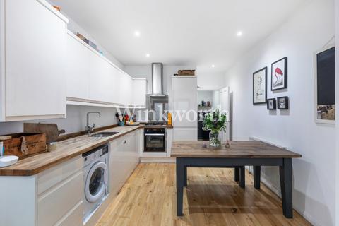 2 bedroom apartment for sale, Downhills Park Road, London, N17