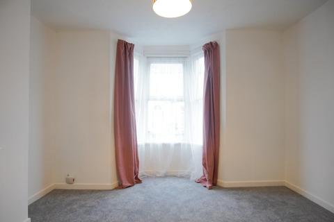 2 bedroom house to rent, Napier Road, Bristol BS5