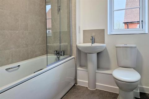 2 bedroom house for sale, St Andrews Crescent, East Hagbourne