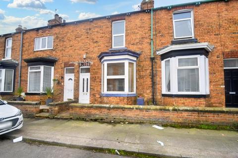 2 bedroom terraced house to rent, Beaconsfield Street, Scarborough, North Yorkshire, YO12