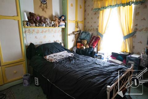 29 Gordon Road, Northfleet, Gravesend, DA11 9JN