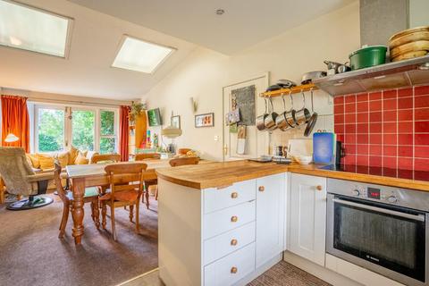 3 bedroom semi-detached house for sale, Middlethorpe Drive, York