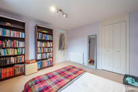 20 Green Park, Kinross, KY13 8UA