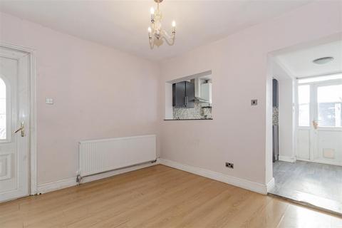 2 bedroom end of terrace house for sale, Iron Mill Lane, Crayford, Dartford, Kent