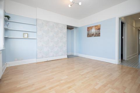 2 bedroom flat to rent, Malvern Road, Bournemouth,