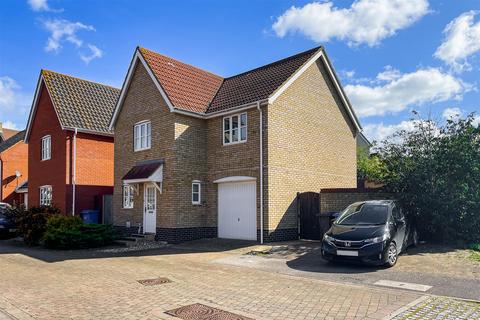 3 bedroom detached house for sale, Emmerson Way, Hadleigh, Ipswich