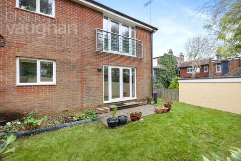 2 bedroom flat for sale, Highcroft Villas, Brighton, East Sussex, BN1