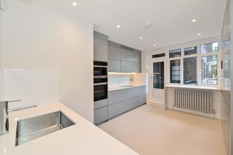 3 bedroom apartment to rent, Onslow Crescent, SW7