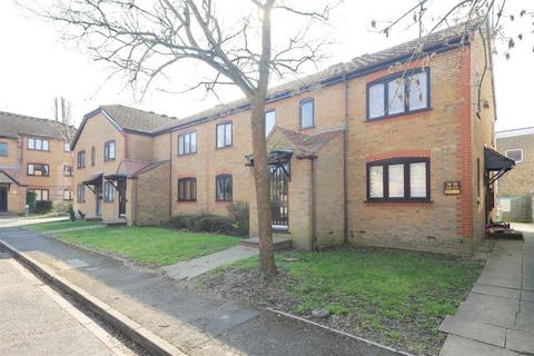27 Caroline Close, West Drayton, UB7 7LF