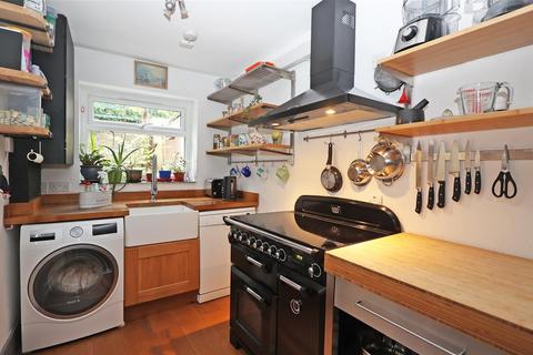 2 bedroom terraced house for sale, Sussex Road, South Croydon