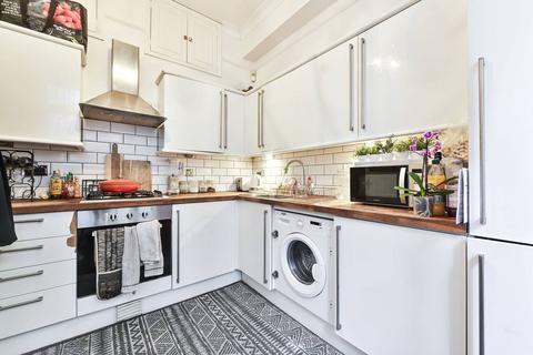 1 bedroom flat for sale, Addison Gardens, Brook Green, London, W14