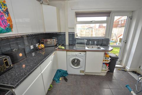 3 bedroom end of terrace house for sale, Laybourn Gardens, South Shields