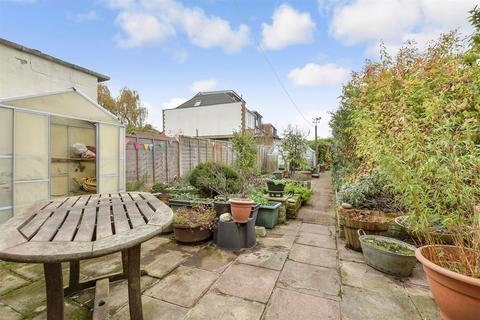 3 bedroom terraced house for sale, Primrose Avenue, Chadwell Heath, Essex